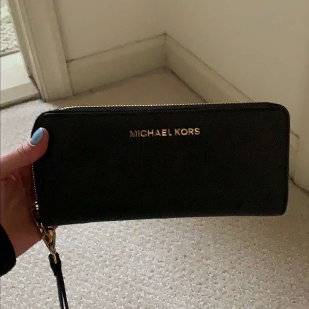 Michael Kors wallet